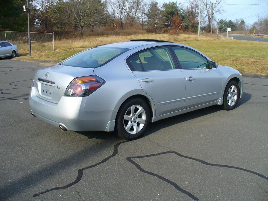 used 2009 Nissan Altima car, priced at $7,450