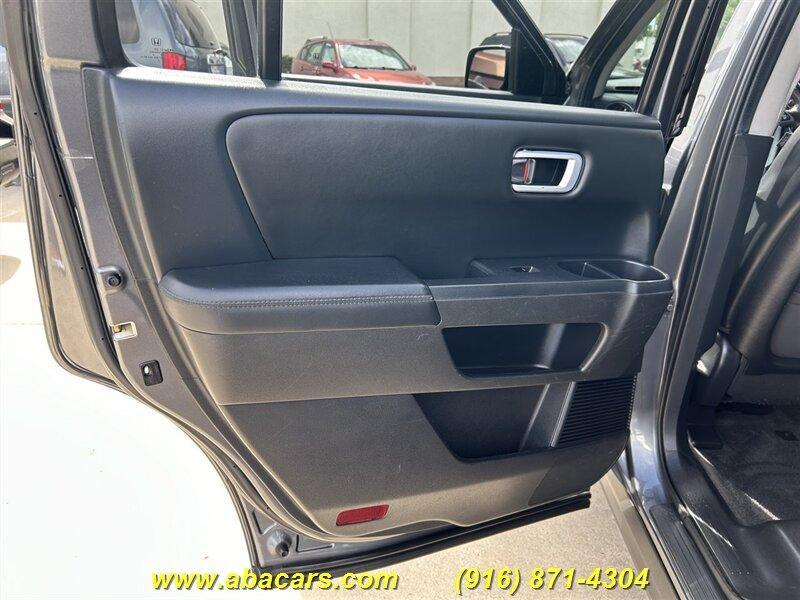 used 2012 Honda Pilot car, priced at $9,995