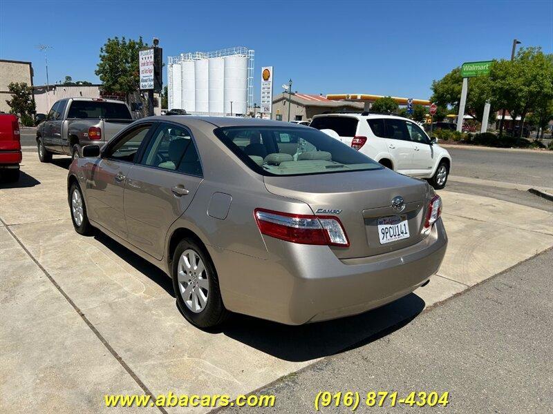 used 2007 Toyota Camry Hybrid car, priced at $7,995