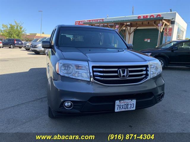 used 2013 Honda Pilot car, priced at $9,995