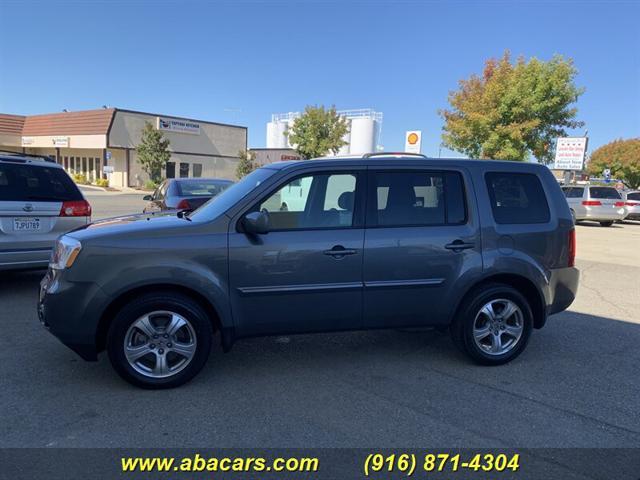 used 2013 Honda Pilot car, priced at $9,995