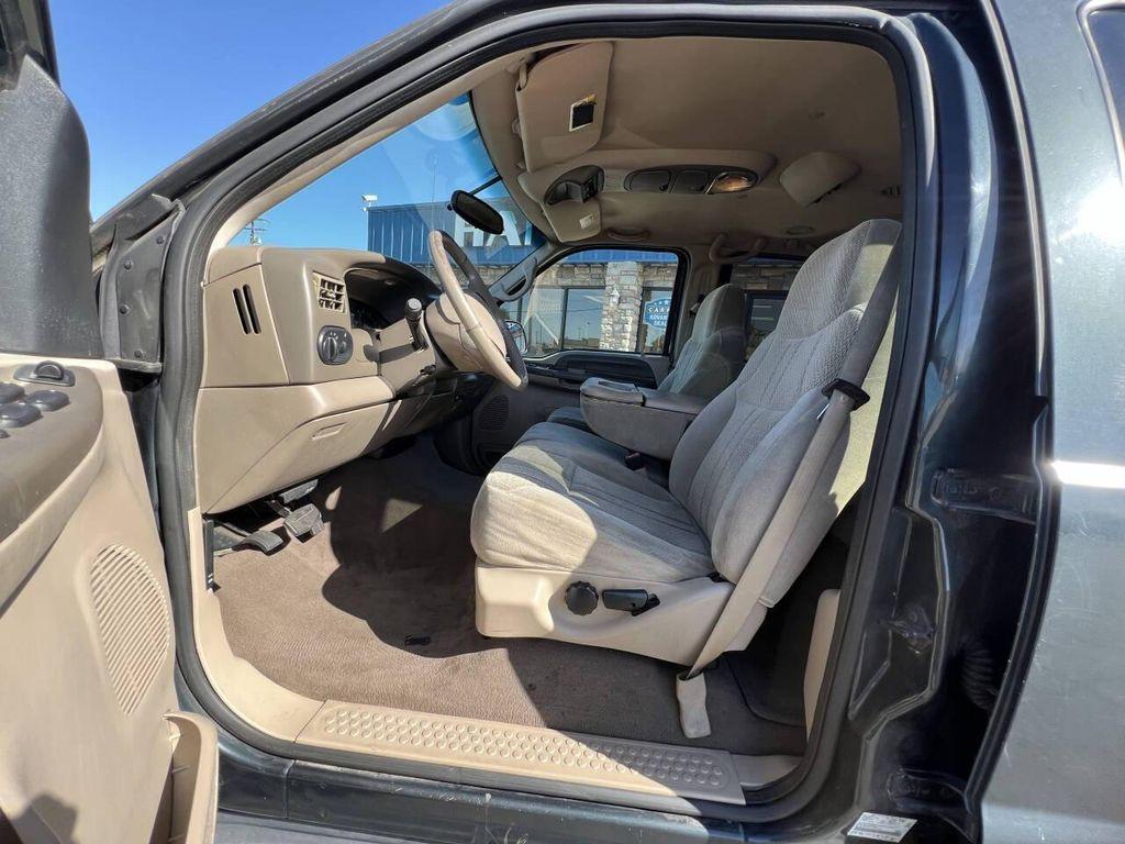 used 2001 Ford Excursion car, priced at $3,850