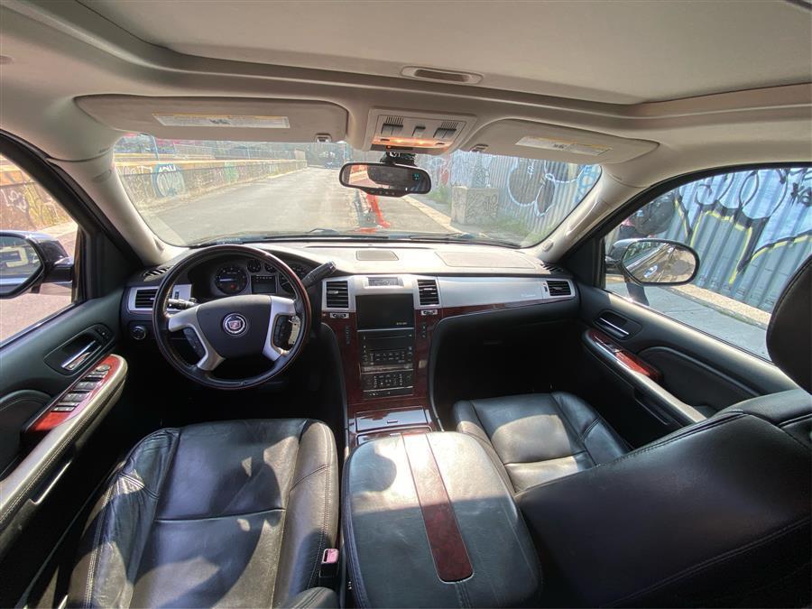 used 2008 Cadillac Escalade car, priced at $11,999