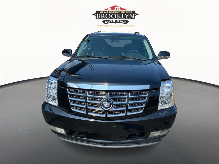 used 2008 Cadillac Escalade car, priced at $11,999