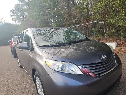 used 2017 Toyota Sienna car, priced at $17,999