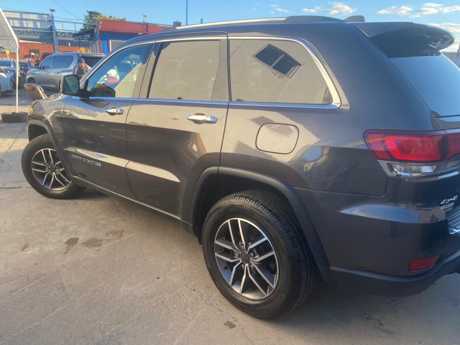 used 2021 Jeep Grand Cherokee car, priced at $20,999