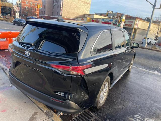 used 2021 Toyota Sienna car, priced at $34,999