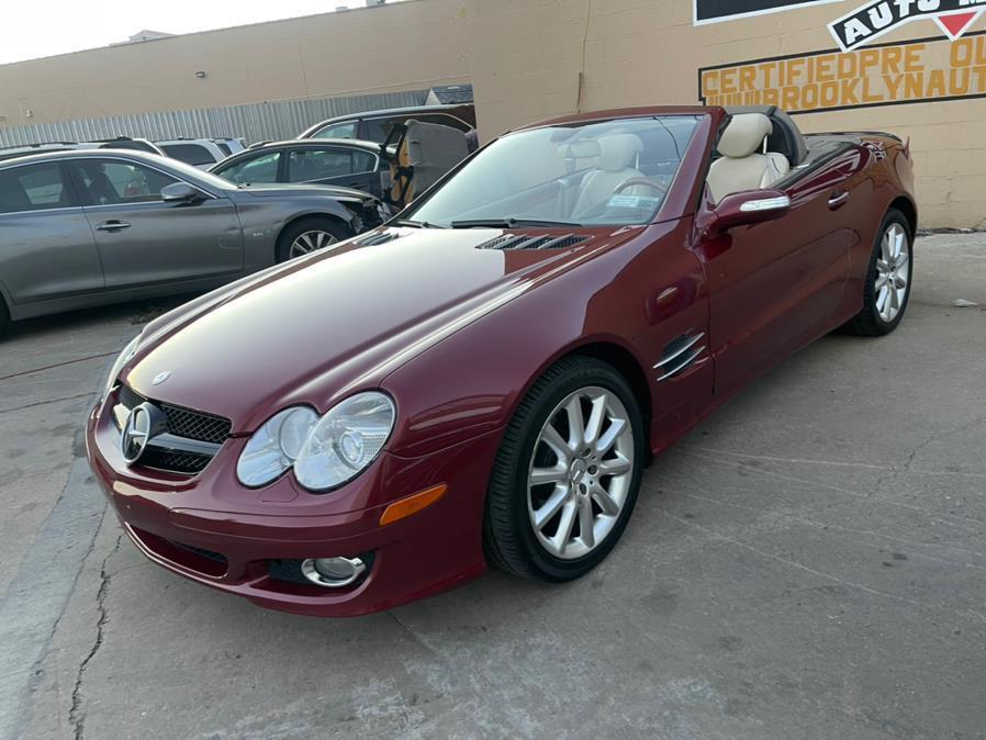 used 2007 Mercedes-Benz SL-Class car, priced at $14,899