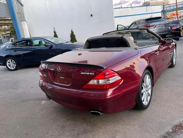 used 2007 Mercedes-Benz SL-Class car, priced at $16,999