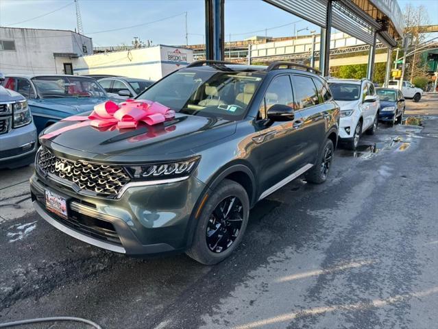 used 2022 Kia Sorento car, priced at $25,899