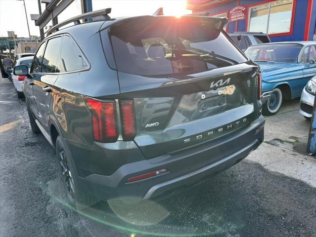 used 2022 Kia Sorento car, priced at $25,899
