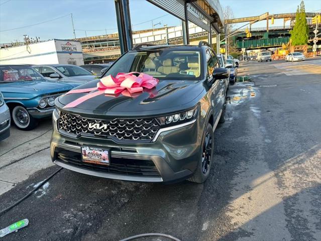 used 2022 Kia Sorento car, priced at $25,899
