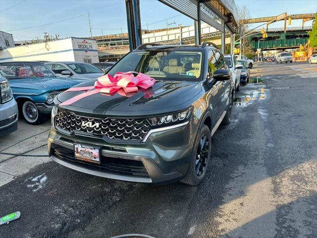 used 2022 Kia Sorento car, priced at $25,899