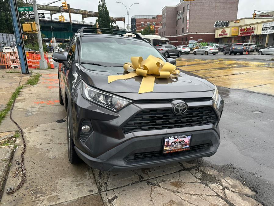 used 2020 Toyota RAV4 car, priced at $21,999