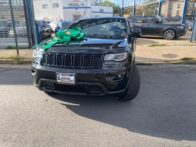 used 2017 Jeep Grand Cherokee car, priced at $16,999