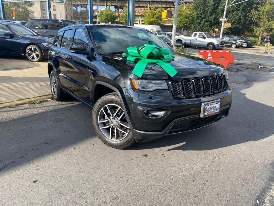 used 2017 Jeep Grand Cherokee car, priced at $15,899