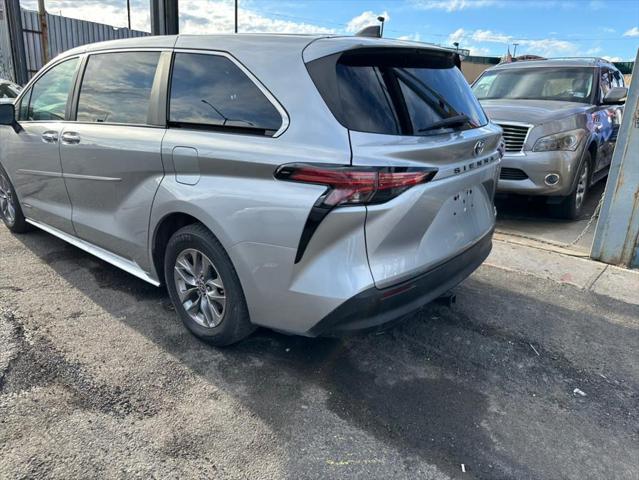used 2021 Toyota Sienna car, priced at $26,999