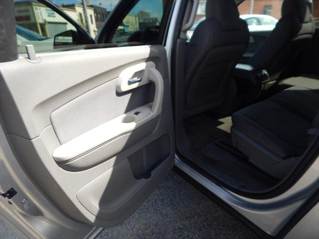 used 2010 Chevrolet Traverse car, priced at $4,899