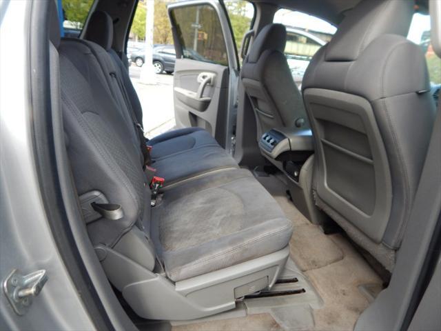 used 2010 Chevrolet Traverse car, priced at $4,899