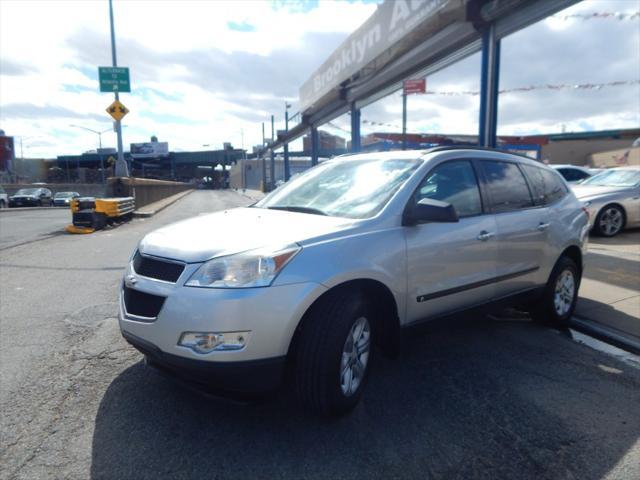 used 2010 Chevrolet Traverse car, priced at $4,899