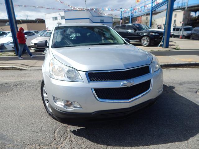 used 2010 Chevrolet Traverse car, priced at $4,899