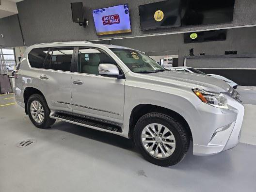 used 2018 Lexus GX 460 car, priced at $27,899