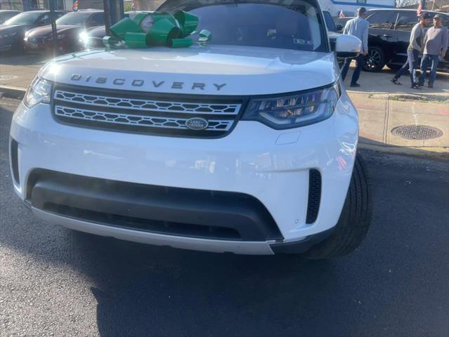 used 2017 Land Rover Discovery car, priced at $25,499