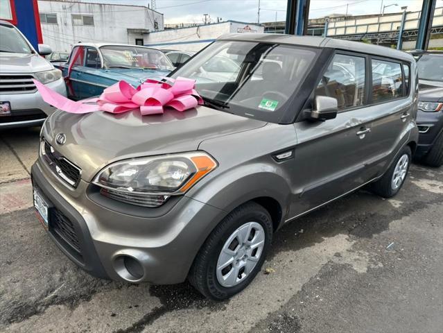 used 2013 Kia Soul car, priced at $6,999