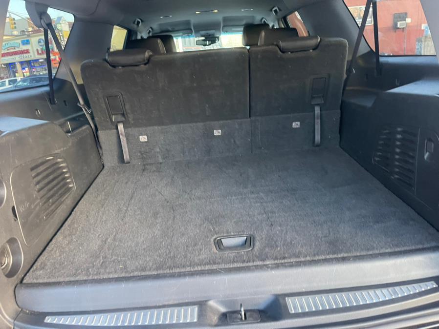 used 2018 Chevrolet Suburban car, priced at $19,999