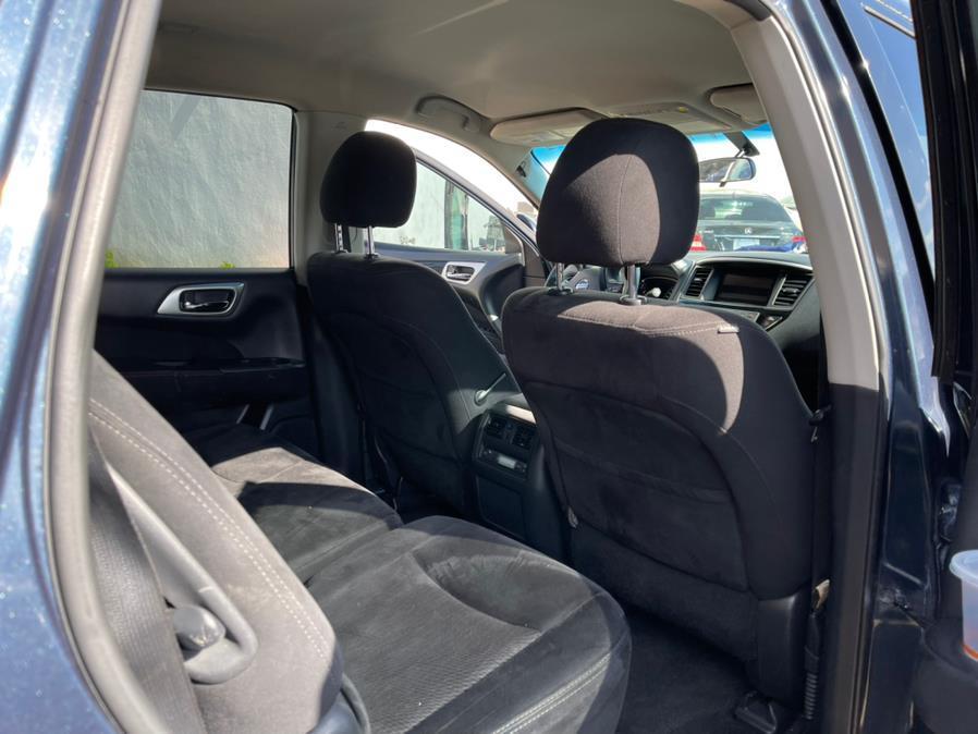 used 2015 Nissan Pathfinder car, priced at $12,999