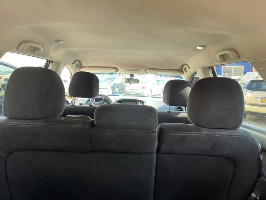 used 2015 Nissan Pathfinder car, priced at $12,999