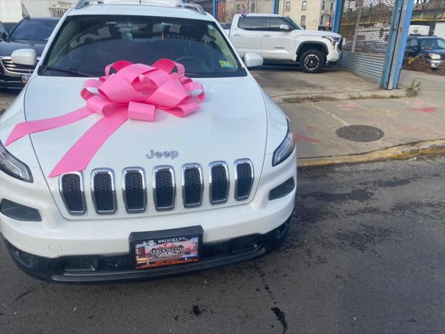 used 2014 Jeep Cherokee car, priced at $11,999