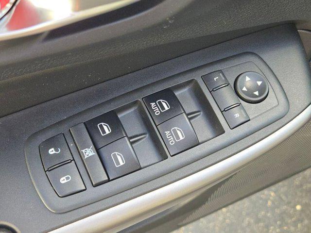 used 2019 Jeep Cherokee car, priced at $9,899