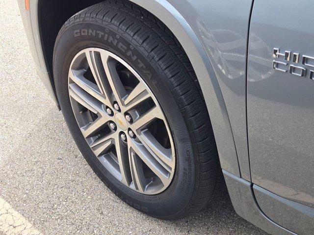 used 2023 Chevrolet Traverse car, priced at $44,900
