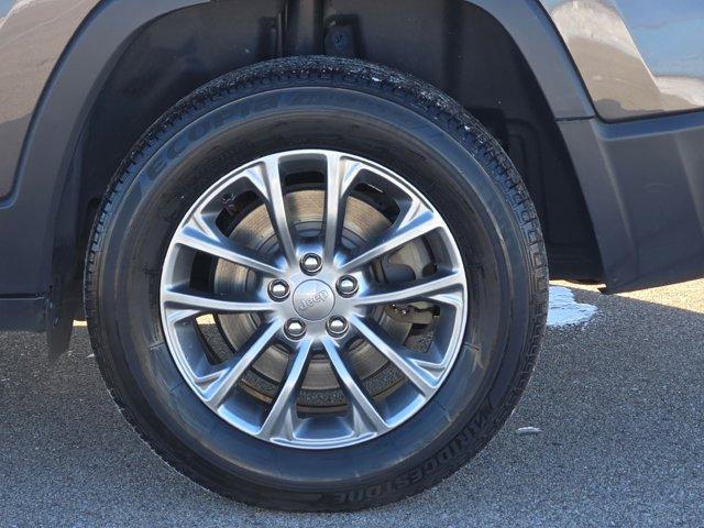 used 2019 Jeep Cherokee car, priced at $18,900