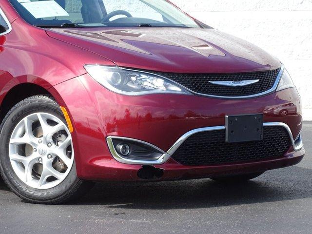 used 2017 Chrysler Pacifica car, priced at $16,500