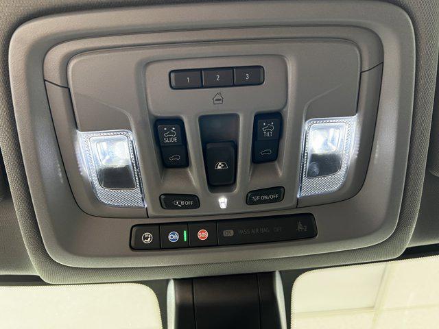 used 2022 Chevrolet Silverado 1500 car, priced at $38,000