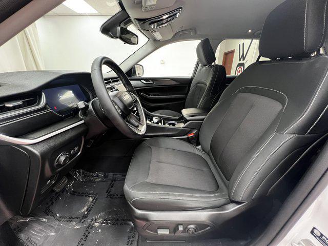 used 2024 Jeep Grand Cherokee car, priced at $31,150