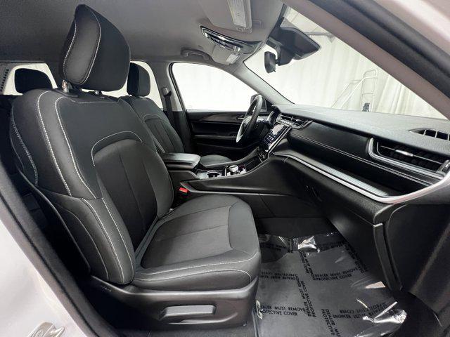 used 2024 Jeep Grand Cherokee car, priced at $31,150