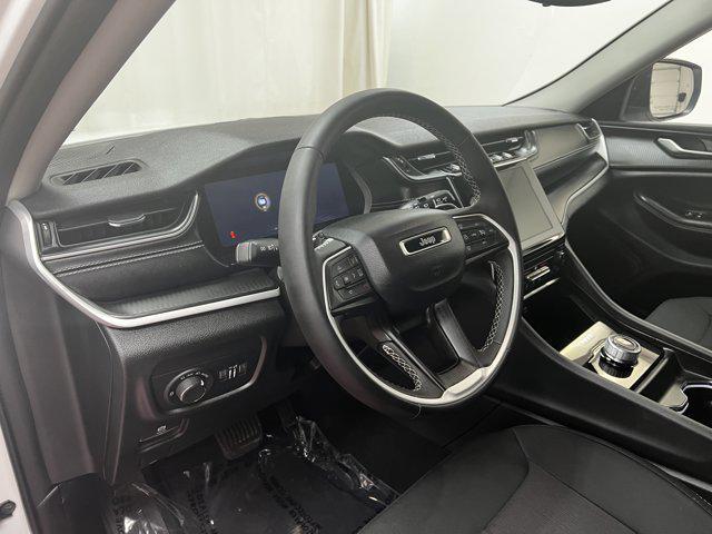 used 2024 Jeep Grand Cherokee car, priced at $31,150