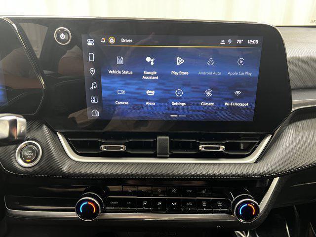 used 2025 Chevrolet Equinox car, priced at $26,500