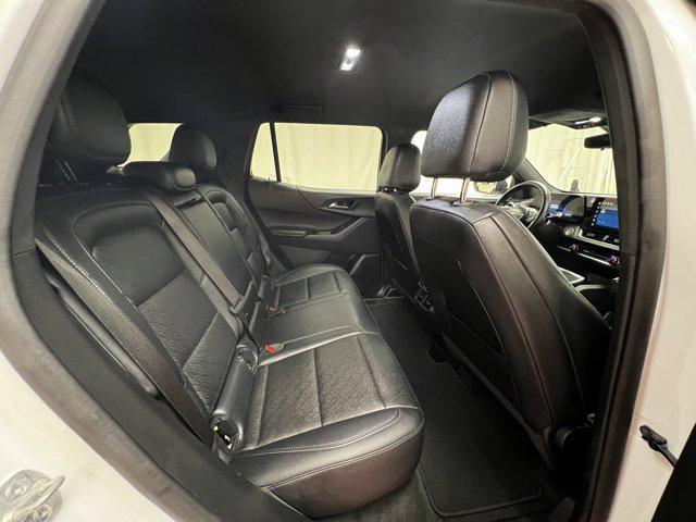 used 2025 Chevrolet Equinox car, priced at $26,500