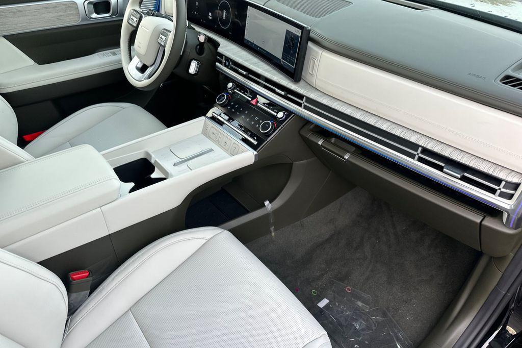 new 2025 Hyundai Santa Fe car, priced at $49,070