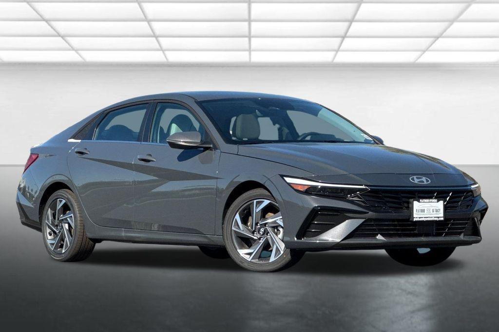 new 2025 Hyundai ELANTRA HEV car, priced at $30,633