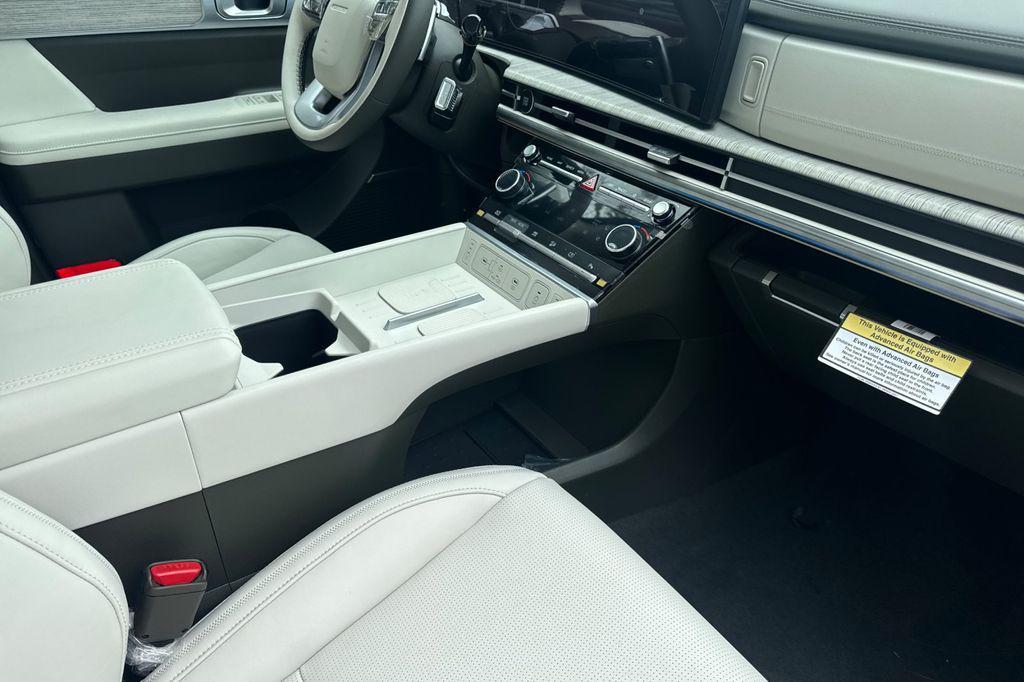 new 2025 Hyundai SANTA FE HEV car, priced at $50,623