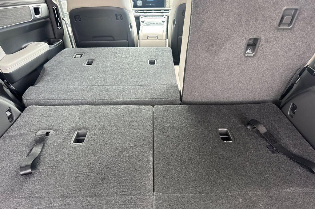 new 2025 Hyundai SANTA FE HEV car, priced at $50,623