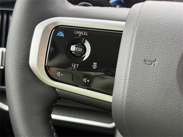 new 2025 Nissan Armada car, priced at $57,085