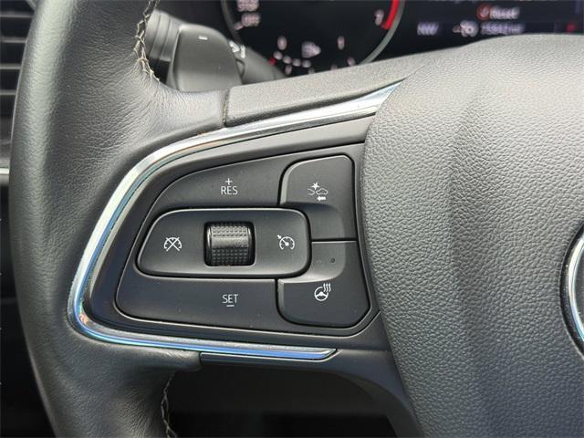 used 2023 Buick Envision car, priced at $24,321