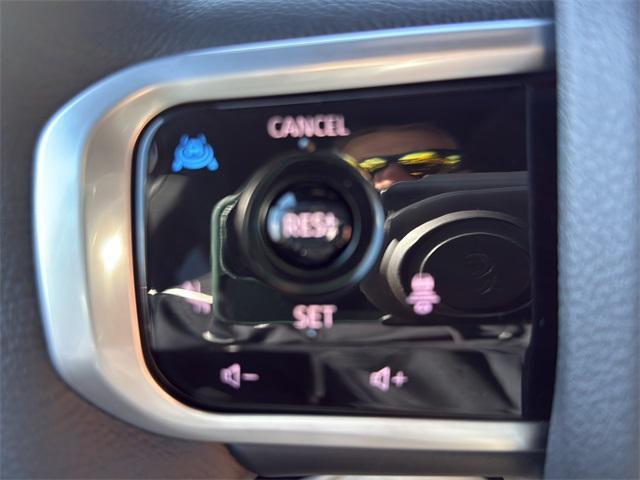 new 2025 Nissan Armada car, priced at $65,627