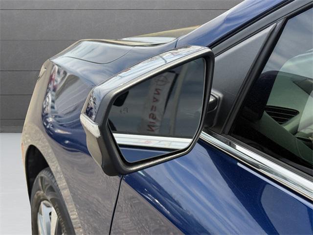 used 2022 Chevrolet Equinox car, priced at $24,536